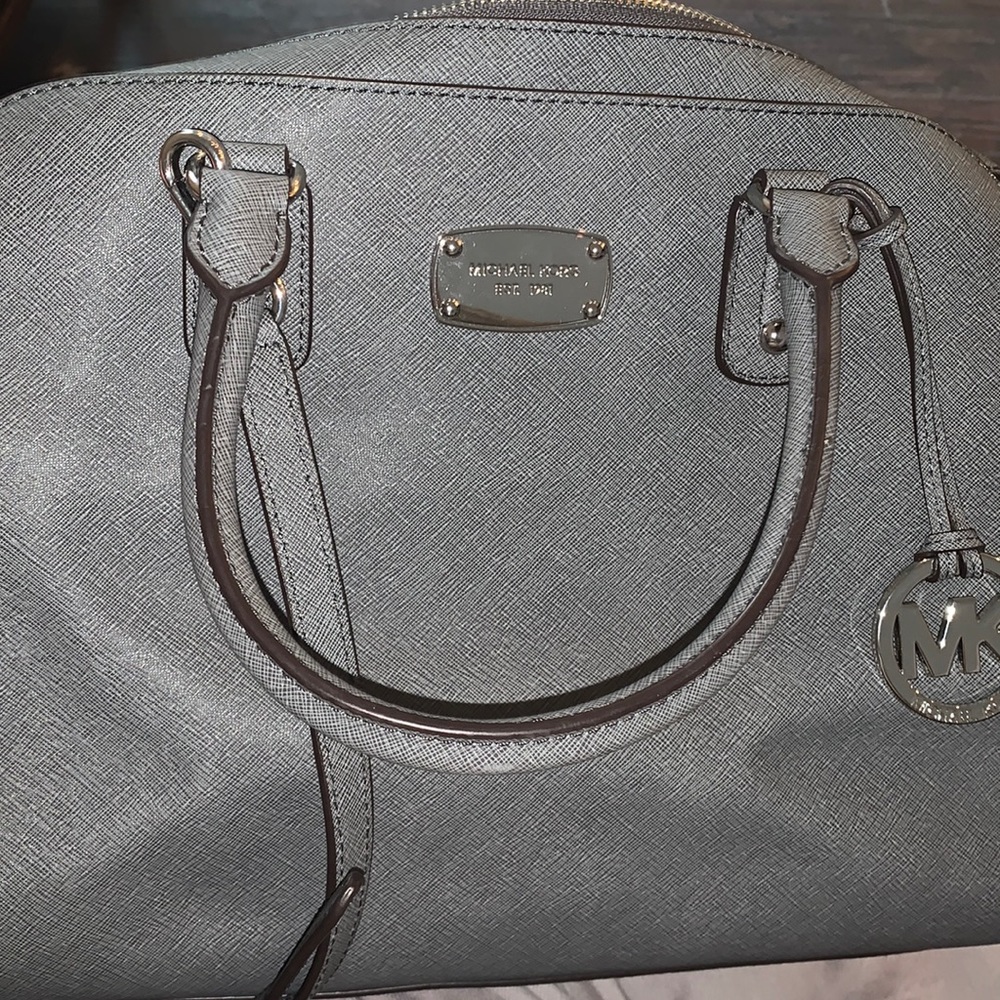 Michael kors gray purse